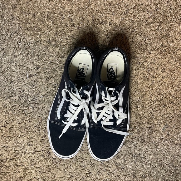 Old skool vans black/white - Picture 1 of 9